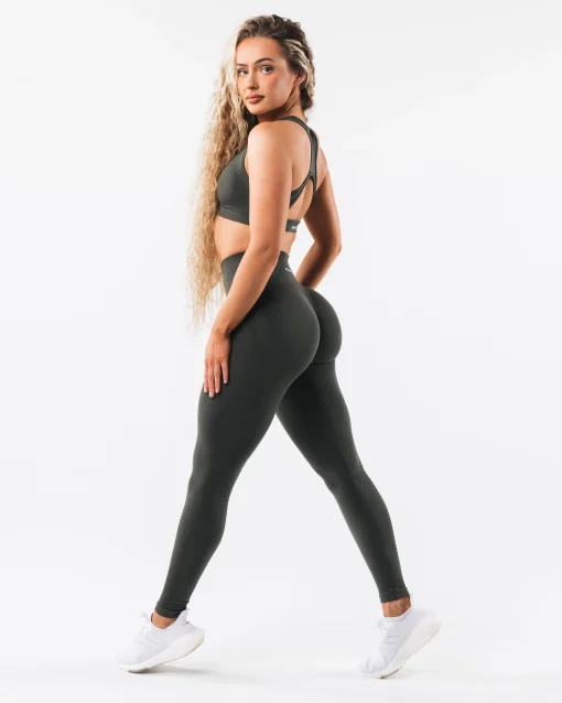 Amplify Contour Legging