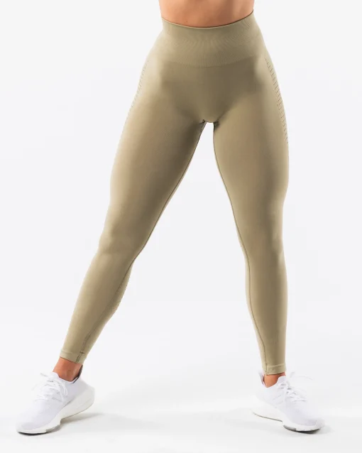 Amplify Contour Legging