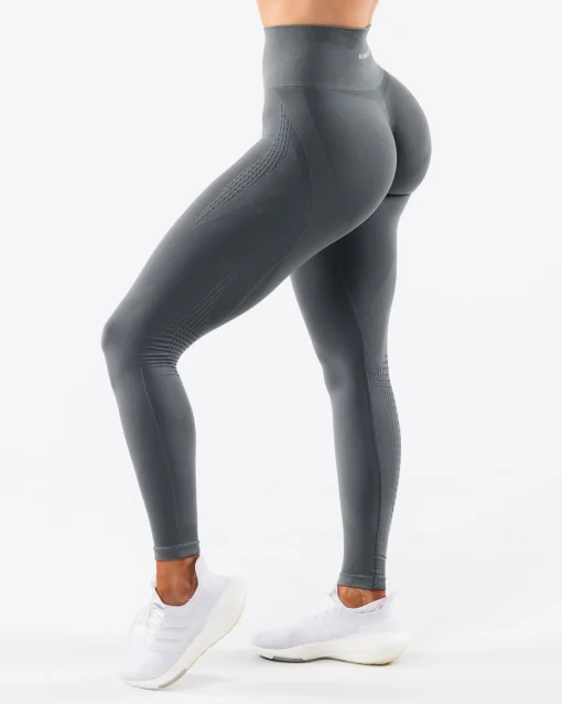 Amplify Contour Legging