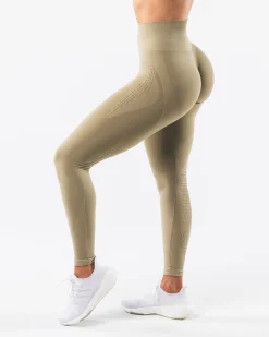 Amplify Contour Legging