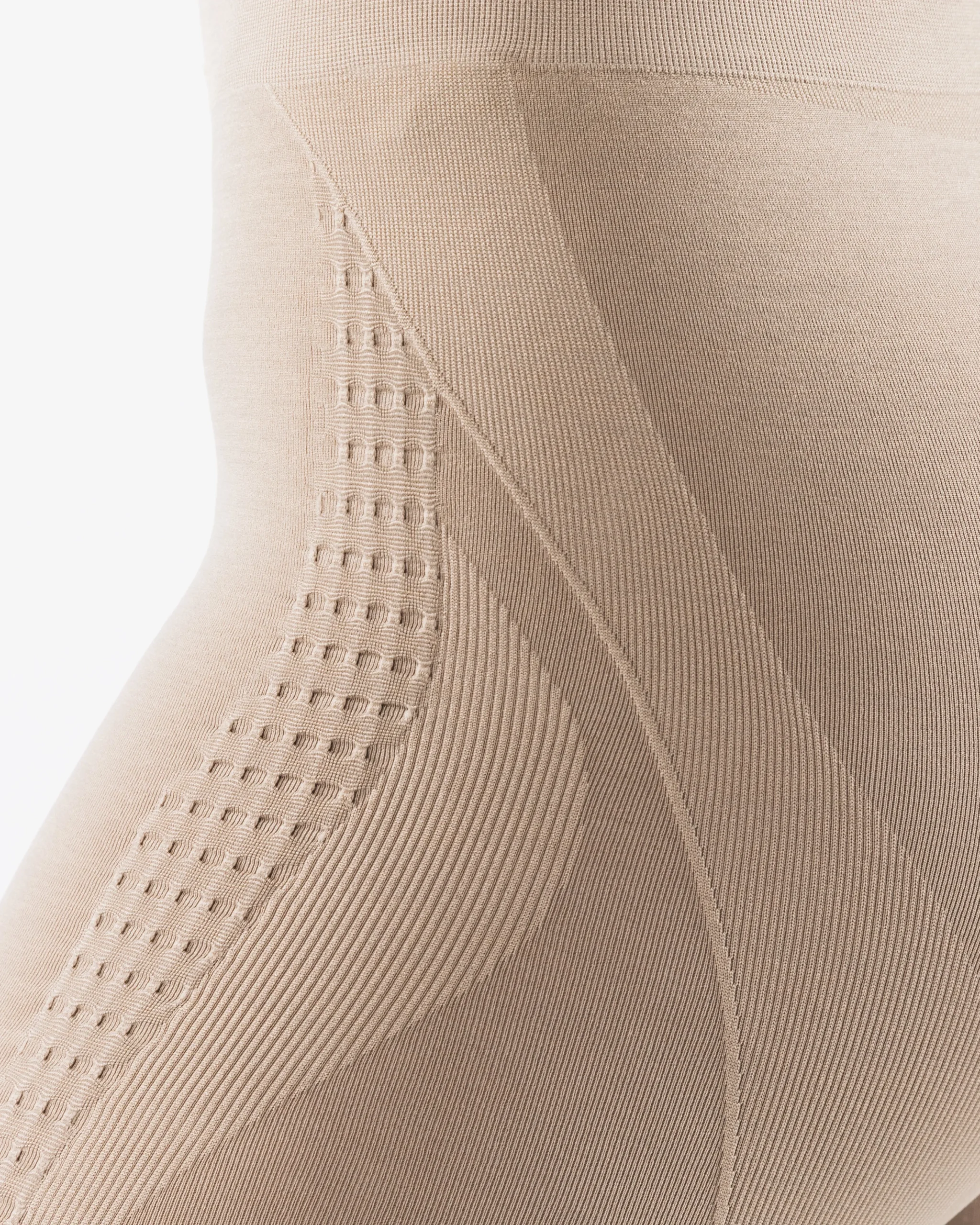 Amplify Contour Legging