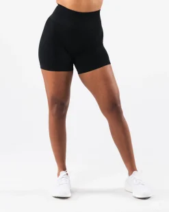 Amplify Contour Short 5