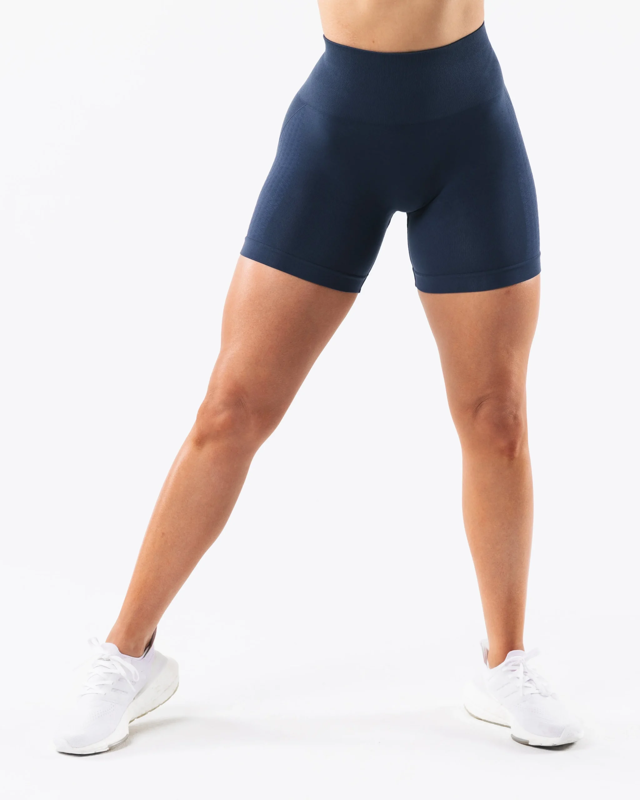 Amplify Contour Short 5"