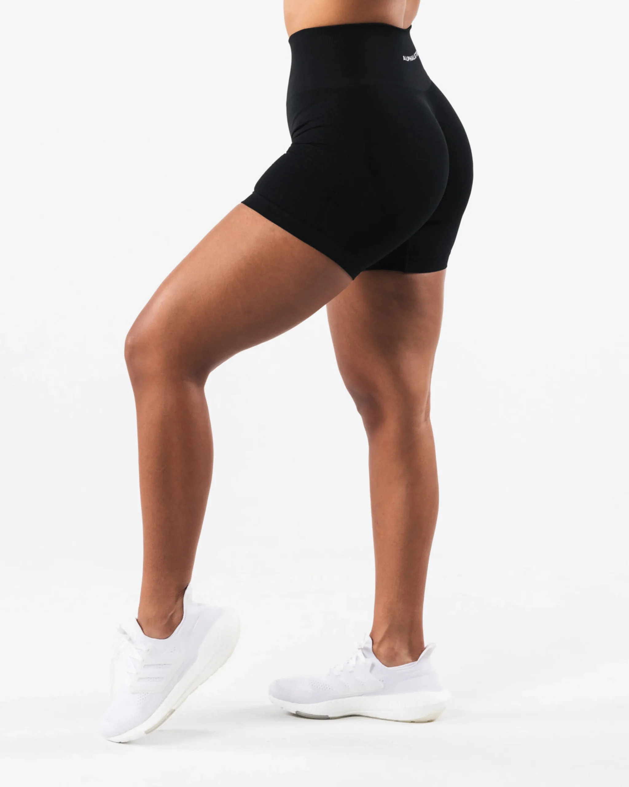 Amplify Contour Short 5"
