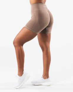 Amplify Contour Short 5