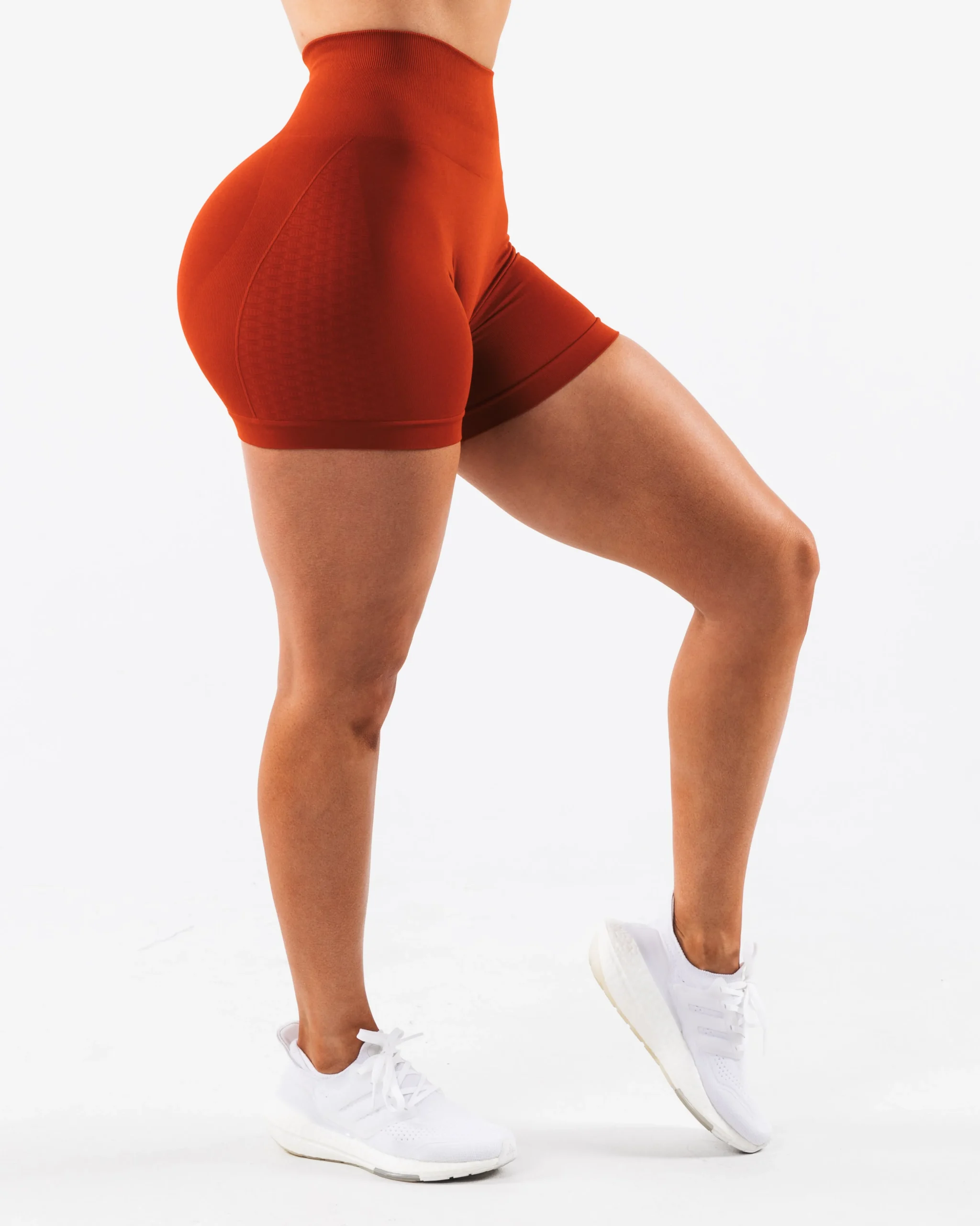Amplify Contour Short 5"