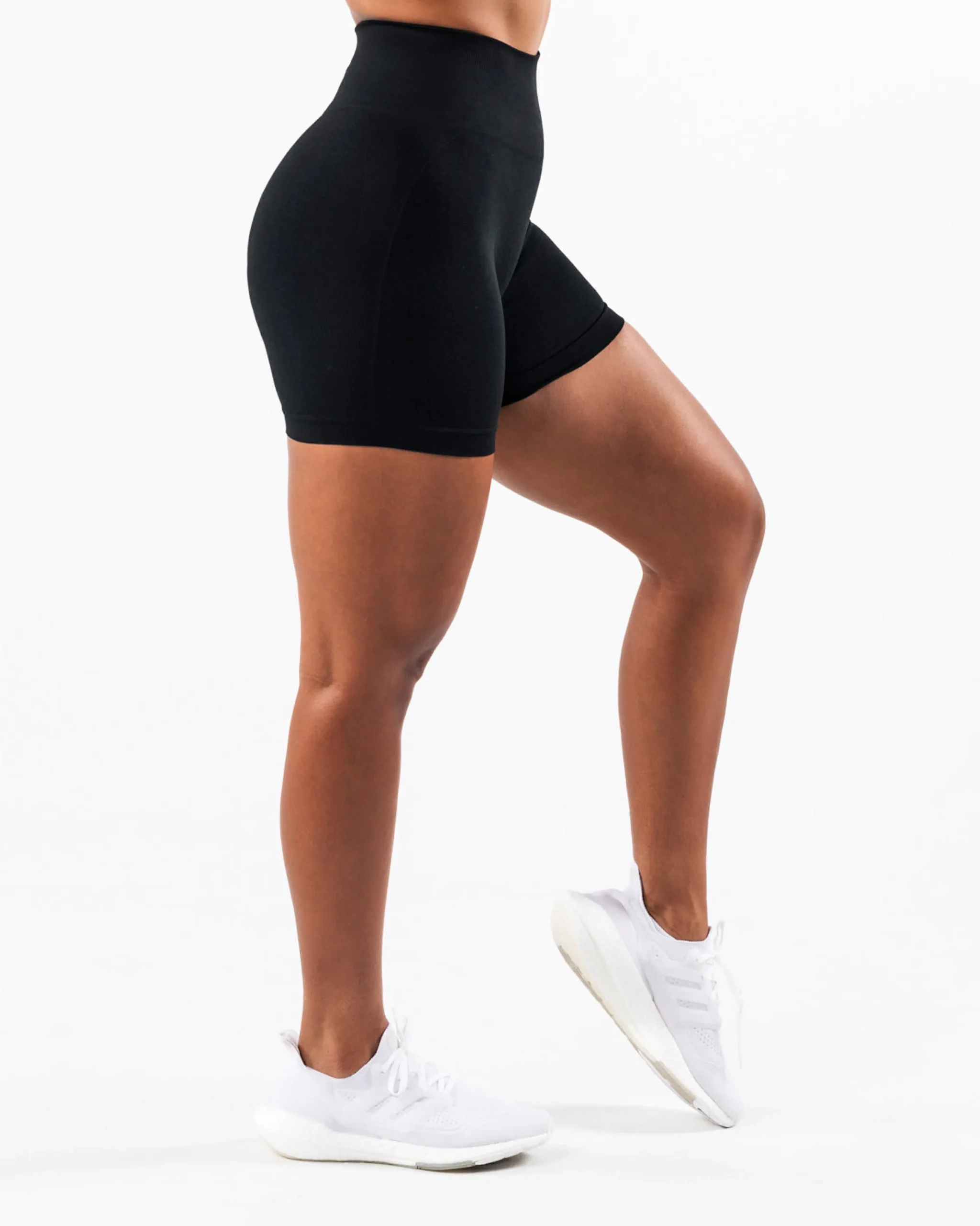 Amplify Contour Short 5"