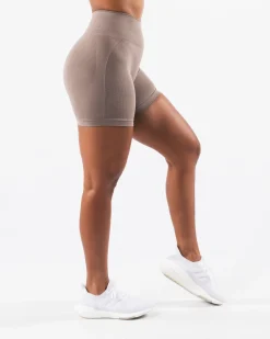 Amplify Contour Short 5