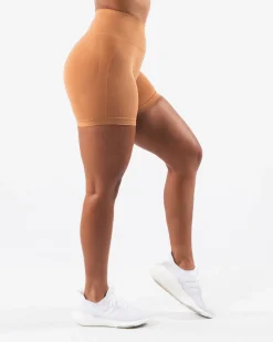Amplify Contour Short 5
