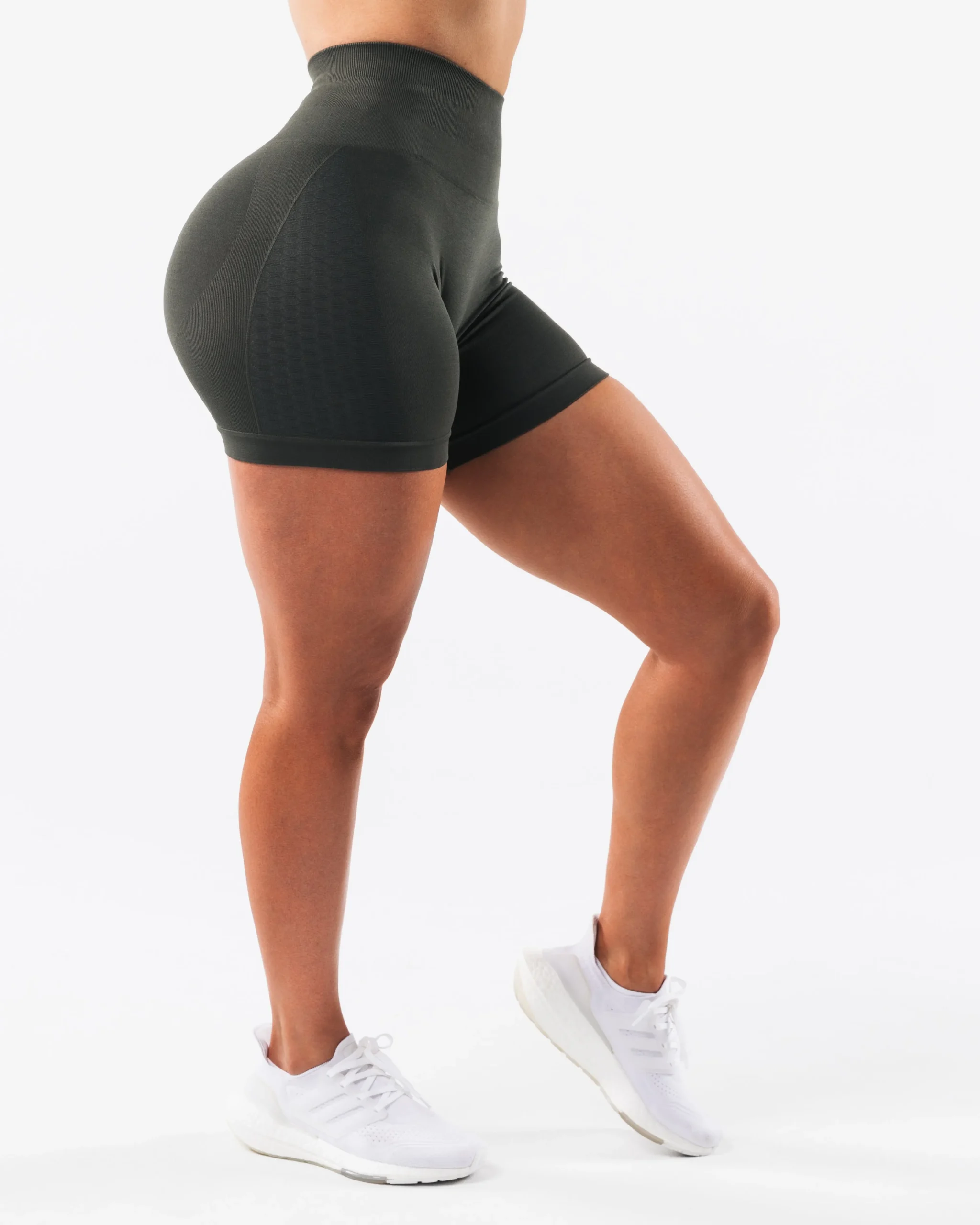 Amplify Contour Short 5"
