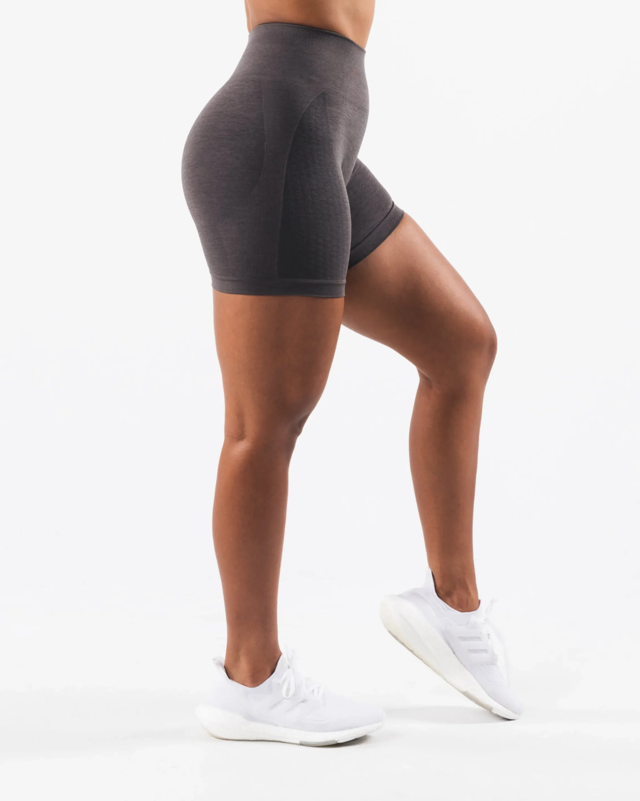 Amplify Contour Short 5"
