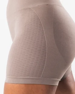 Amplify Contour Short 5