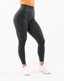 Amplify Legging