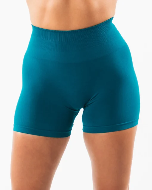 Amplify Short 4.5"