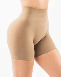 Amplify Short 4.5