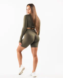 Amplify Short 6.5u201d