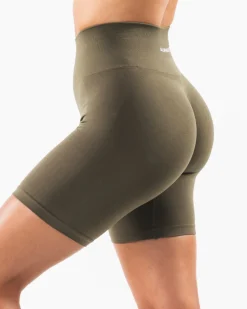 Amplify Short 6.5u201d