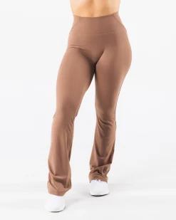 Aura Flared Pant