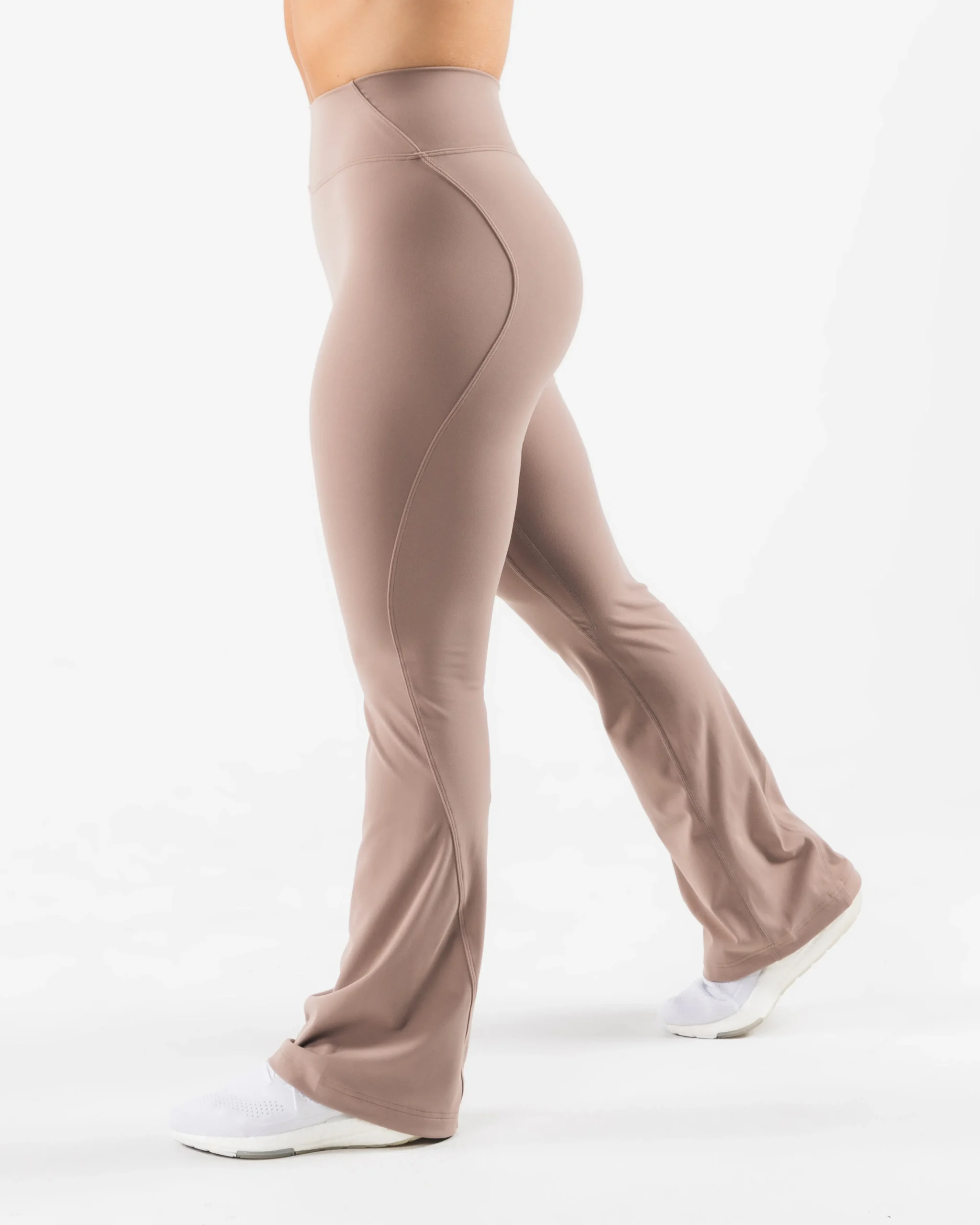 Aura Flared Pant