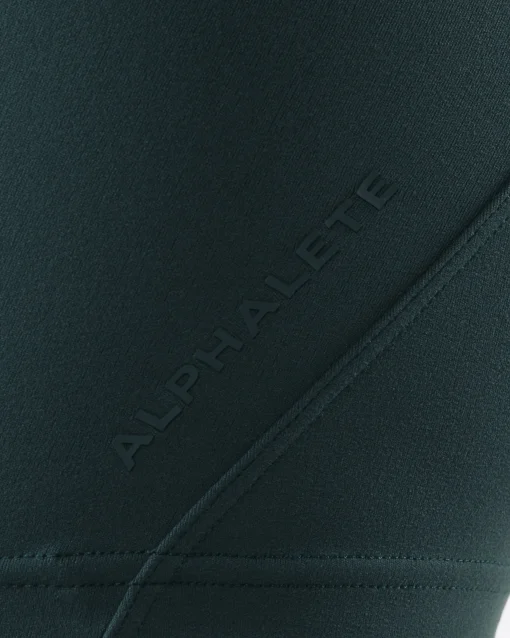 Aura Short 5"