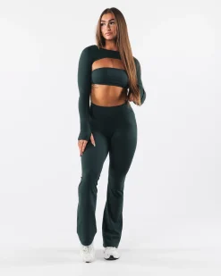 Aura Shrug LS