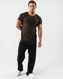 Essential Scoop Neck