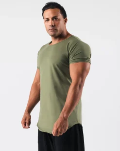 Essential Scoop Neck