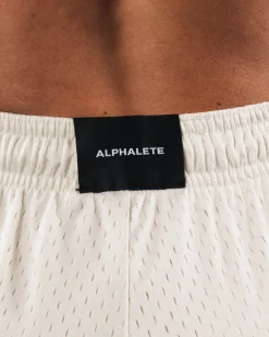 Signature Mesh Short 4