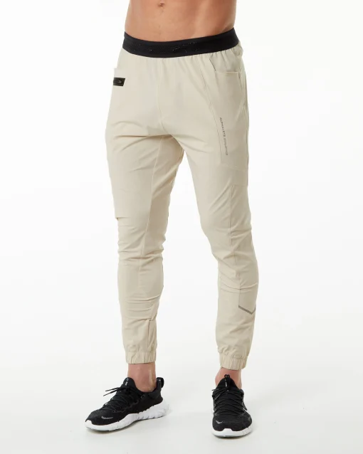 Studio Pant