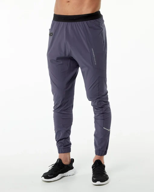 Studio Pant