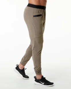 Studio Pant