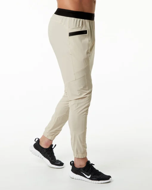 Studio Pant