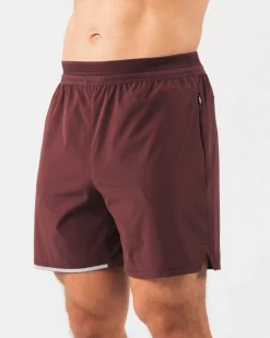 Studio Short 6