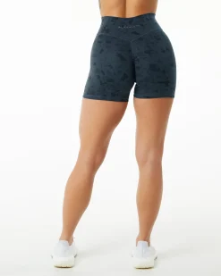 Surface Power Short 5