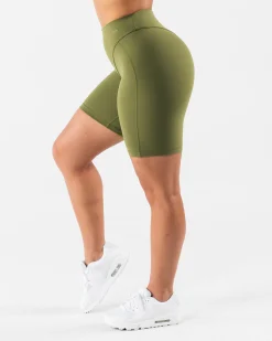 Tenacity Parker Biker Short 7u201d