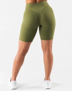 Tenacity Parker Biker Short 7u201d