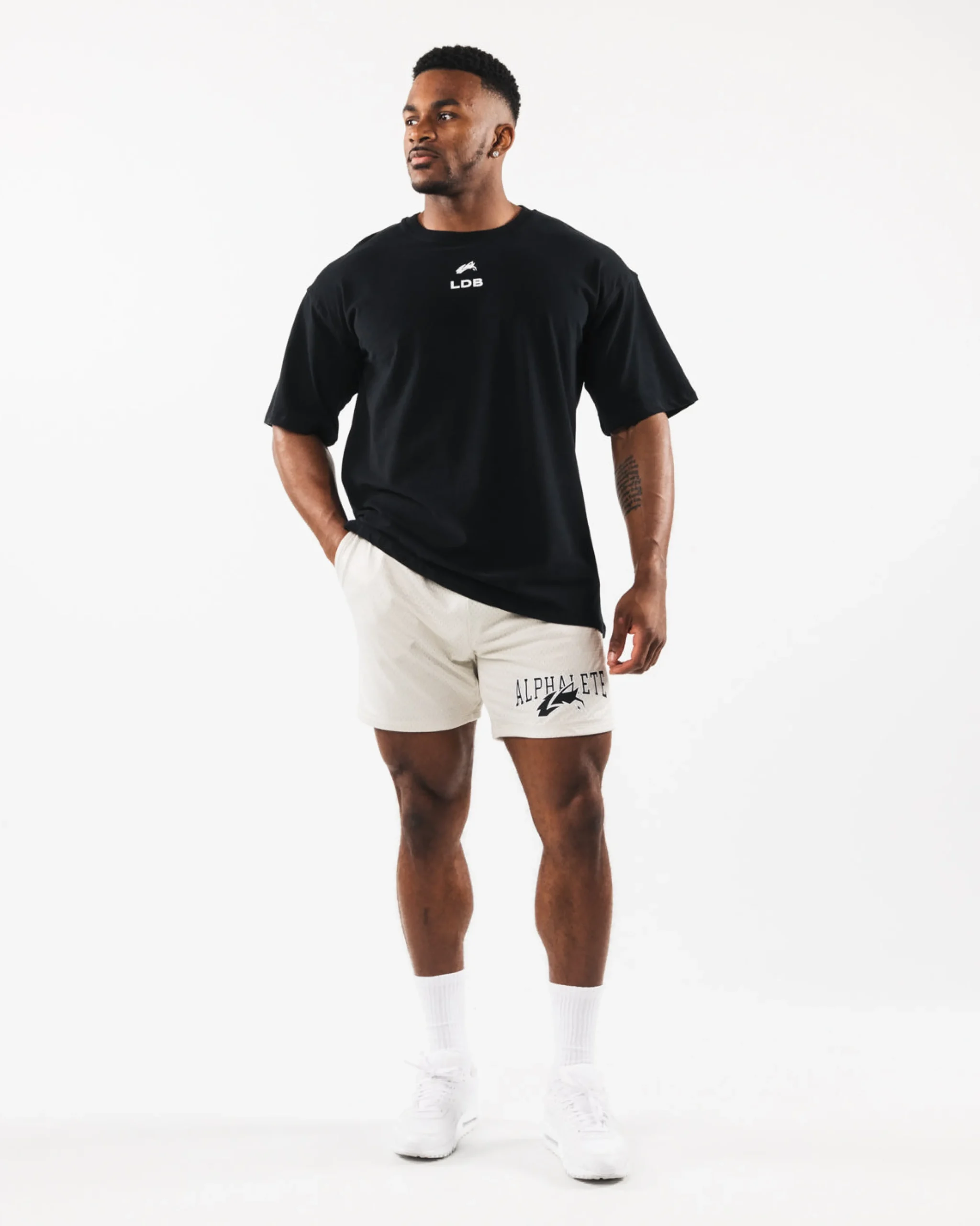 Wolf Head Mesh Short 6"