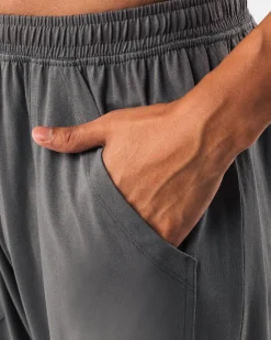 Zero Classic Straight Leg Pant